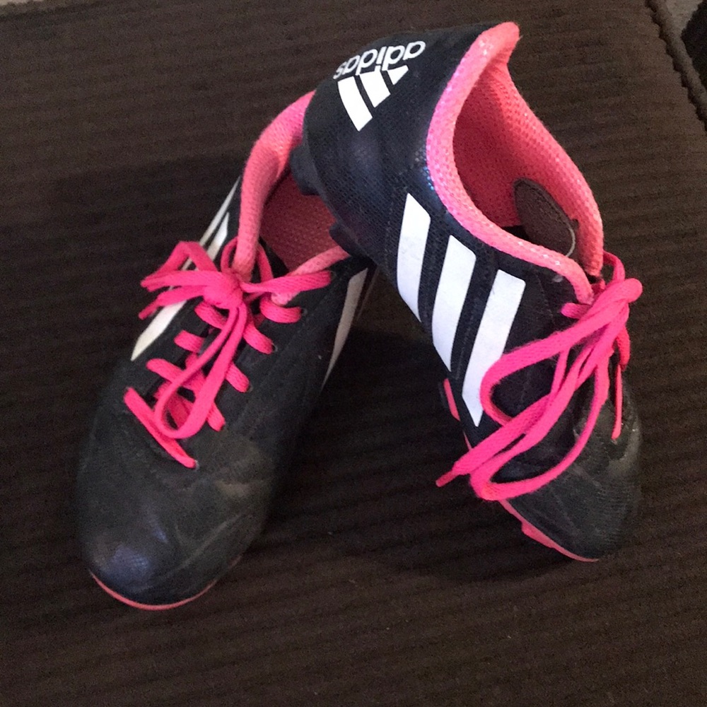 Adidas girls soccer cleats